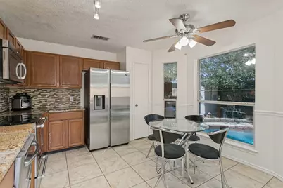 1411 Chinaberry Drive, Lewisville, TX 75077 - Photo 7