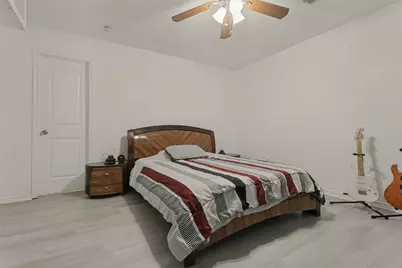 1411 Chinaberry Drive, Lewisville, TX 75077 - Photo 13