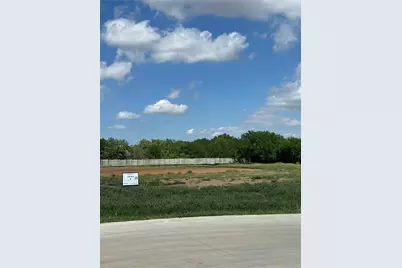 8142 Fields Road, Copper Canyon, TX 76226 - Photo 3