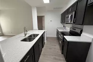 6760 Eastridge Dr, Dallas, TX 75231 - Photo 5