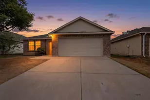 2939 St Bernard Dr, Dallas, TX 75233 - Photo 1