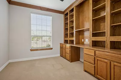 3848 W Pioneer Drive, Irving, TX 75061 - Photo 21