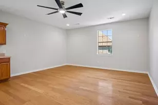 3848 W Pioneer Dr, Irving, TX 75061 - Photo 31