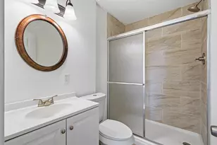 305 Miller St, Bowie, TX 76230 - Photo 27