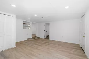 305 Miller St, Bowie, TX 76230 - Photo 15