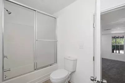 305 Miller Street, Bowie, TX 76230 - Photo 23