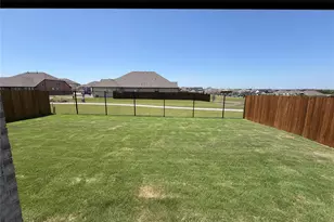 241 Bright Alcove Ct, Lavon, TX 75166 - Photo 3