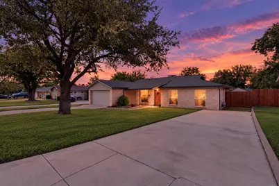 2100 Rockmoor Drive, Edgecliff Village, TX 76134 - Photo 35