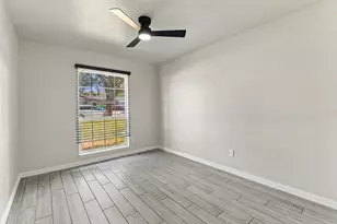 2100 Rockmoor Dr, Edgecliff Village, TX 76134 - Photo 19