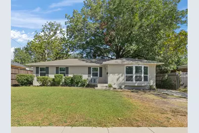9255 Palisade Drive, Dallas, TX 75217 - Photo 1