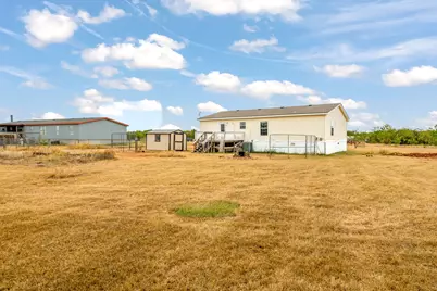 1309 Warren Street, Buffalo Gap, TX 79508 - Photo 33