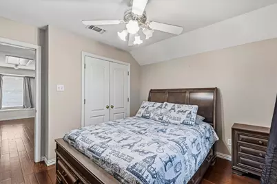 800 Crest Ridge Drive, Irving, TX 75061 - Photo 17