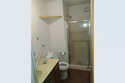 909 Live Oak Street, Lake Bridgeport, TX 76426 - Photo 11