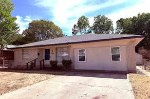 330 W Orange St, Duncanville, TX 75116 - Photo 1
