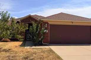 2013 Kingsbrook Trail, Fort Worth, TX 76120 - Photo 1