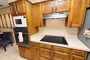 1324 Amherst St, Burkburnett, TX 76354 - Photo 7