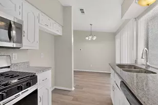 9839 Glengreen Dr, Dallas, TX 75217 - Photo 17