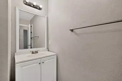 9839 Glengreen Drive, Dallas, TX 75217 - Photo 25
