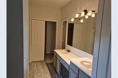 2924 Coventry Lane, McKinney, TX 75069 - Photo 13