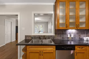 8919 Redondo Dr, Dallas, TX 75218 - Photo 17