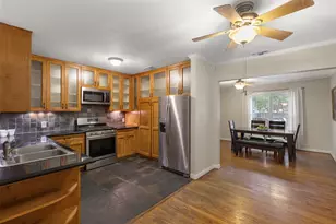 8919 Redondo Dr, Dallas, TX 75218 - Photo 13