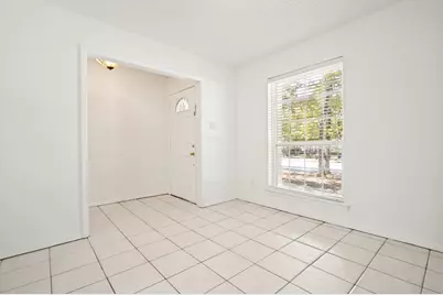 2517 Tanglewood Drive, Grapevine, TX 76051 - Photo 7