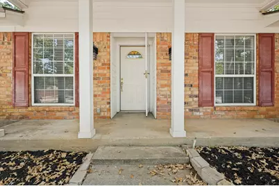 2517 Tanglewood Drive, Grapevine, TX 76051 - Photo 5