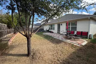 1879 Sea Gull Dr, Dallas, TX 75051 - Photo 7
