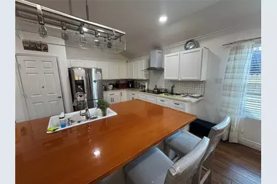 1879 Sea Gull Drive, Dallas, TX 75051 - Photo 29