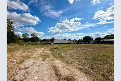 8932 Dons Court, Alvarado, TX 76009 - Photo 5