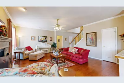 2316 Cherry Sage Drive, Arlington, TX 76001 - Photo 5