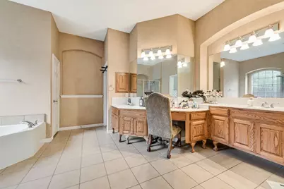 663 Links View Court, Grand Prairie, TX 75052 - Photo 15