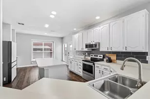 904 Yukon Dr, Lewisville, TX 75077 - Photo 11