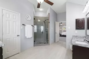 904 Yukon Dr, Lewisville, TX 75077 - Photo 25