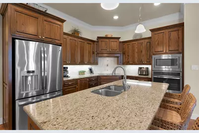 2610 Oak Ridge, Clifton, TX 76634 - Photo 11
