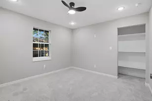 4302 Roberts St, Greenville, TX 75401 - Photo 15