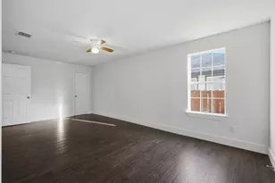 4017 Pickett St, Greenville, TX 75401 - Photo 11