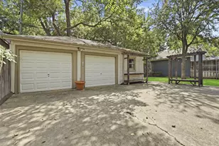 2005 Park Pl Ave, Fort Worth, TX 76110 - Photo 33