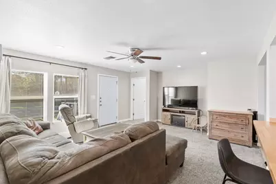 101 3rd Street, Valley View, TX 76272 - Photo 5