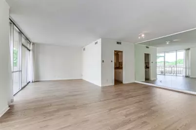 6211 W Northwest Highway #304, Dallas, TX 75225 - Photo 5