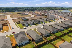 2052 Shady Oaks Dr, Ennis, TX 75119 - Photo 39