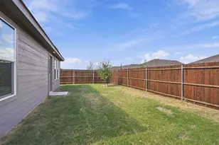 2052 Shady Oaks Dr, Ennis, TX 75119 - Photo 31