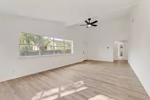 907 Melanie Ln, Keene, TX 76059 - Photo 9
