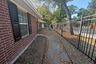 121 N 24th St, Corsicana, TX 75110 - Photo 3