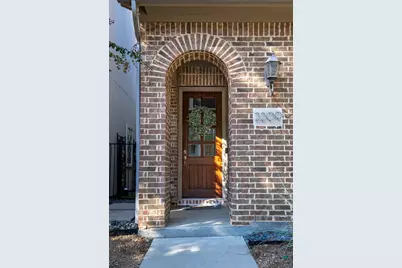 2209 Longwood Drive, Carrollton, TX 75010 - Photo 3