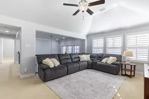 2209 Longwood Dr, Carrollton, TX 75010 - Photo 29