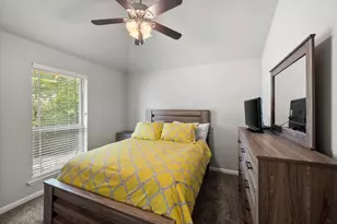 8928 Holt St, Lakeside, TX 76135 - Photo 15