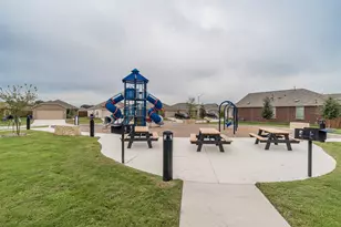 2022 Shady Oaks, Ennis, TX 75119 - Photo 21