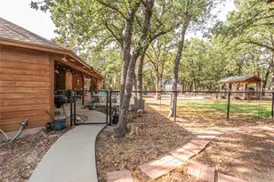 53 Country Club Ct, Nocona, TX 76255 - Photo 7