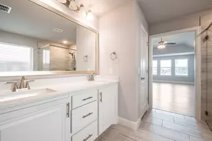 505 Livia St, Burleson, TX 76028 - Photo 15